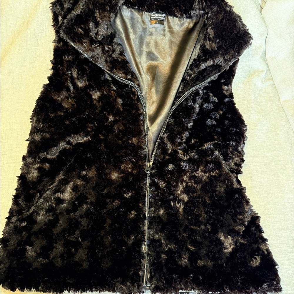 Cejon Black Faux Fur Teddy Zip Up Vest Size L